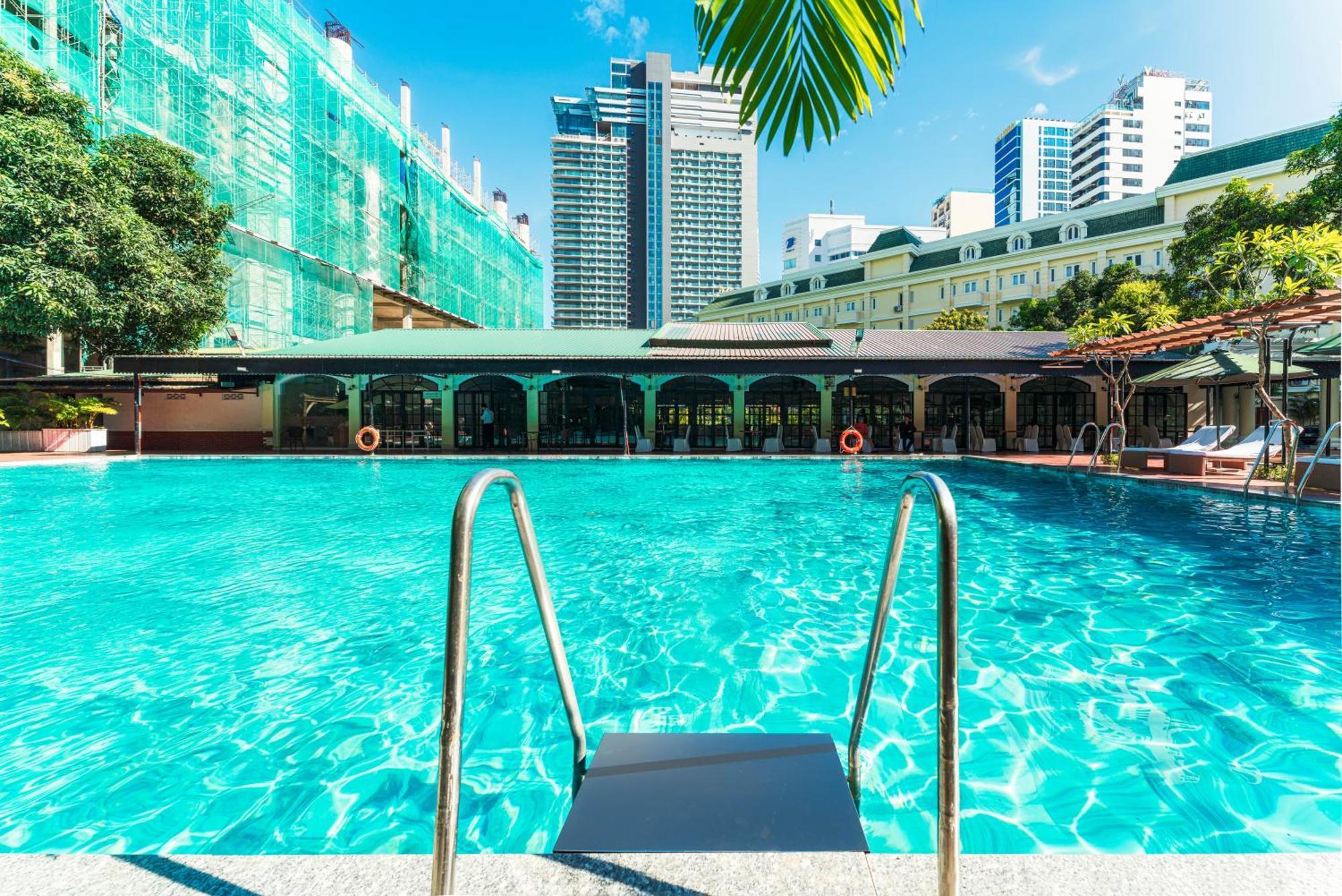 จัน เวียน ดอง Hotel ญาจาง ภายนอก รูปภาพ