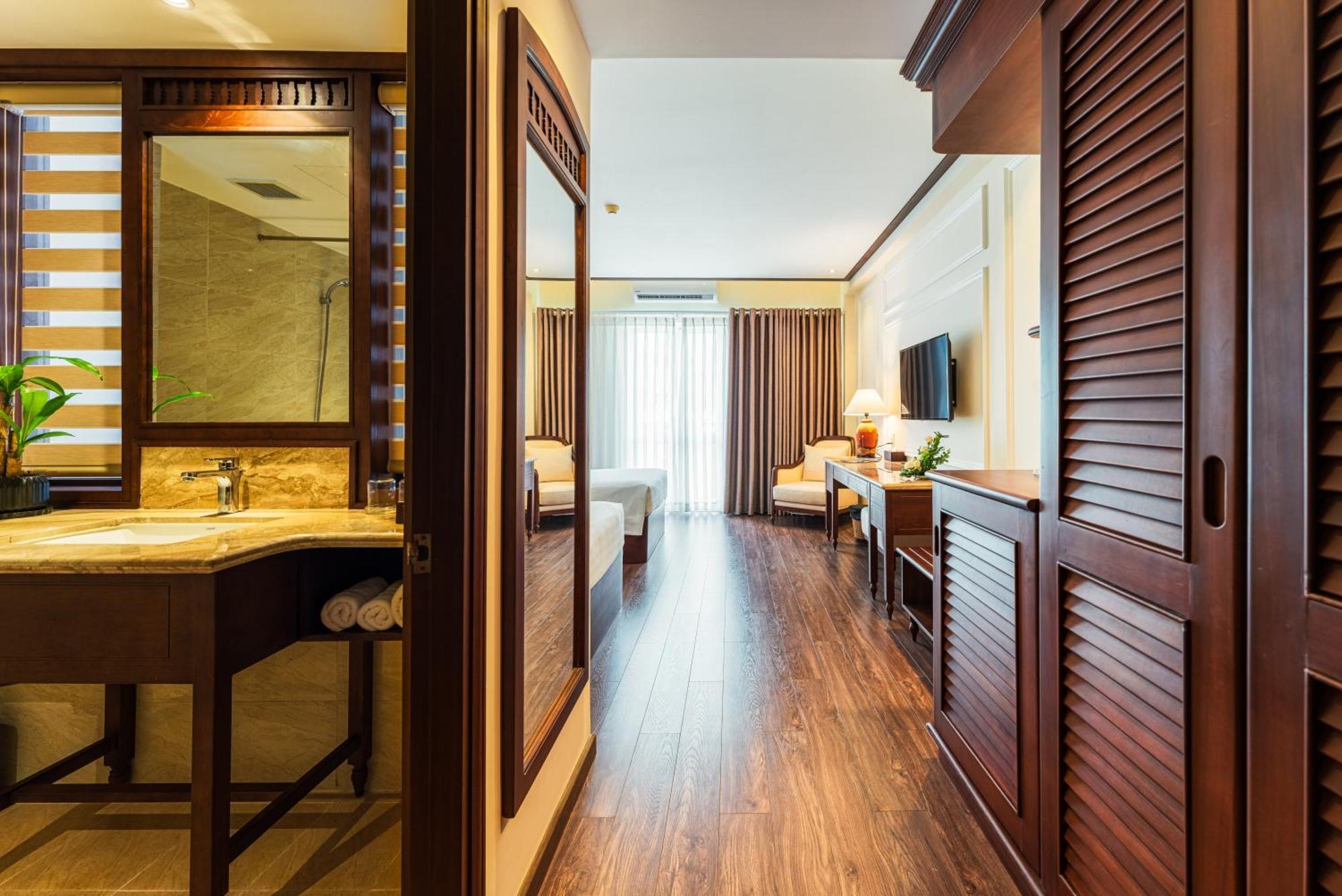 จัน เวียน ดอง Hotel ญาจาง ภายนอก รูปภาพ